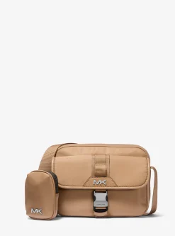 Bolsa a tiracolo funcional em nylon reciclado Brooklyn | Michael Kors [PT]