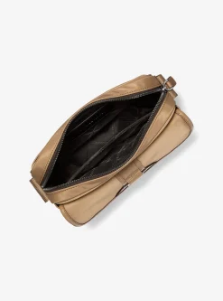 Bolsa a tiracolo funcional em nylon reciclado Brooklyn | Michael Kors [PT]