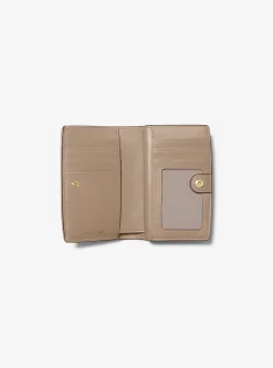 Carteira com logótipo em jacquard Bryant média | Michael Kors [PT]