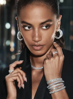 Pulseira achatada com incrustações em prata de lei banhada a metal precioso | Michael Kors [PT]