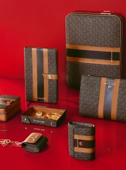 Pulseira rígida com elos achatados com logótipo e incrustações em prata de lei banhada a ouro de 14K | Michael Kors [PT]