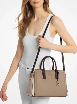 Satchel em pele granulada e blocos de cor Laila média | Michael Kors [PT]