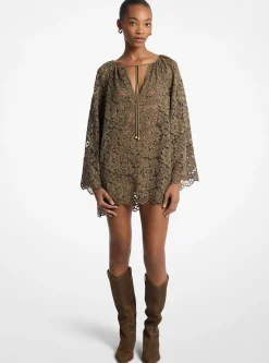 Vestido de decote em V em renda floral entrançada com tachas | Michael Kors [PT]
